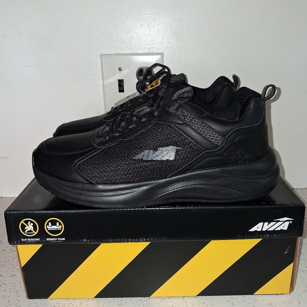 SIZE 9- AVIA , AVI CANYON SR , 4E WIDE , NONSLIP SHOES. NEW. - Picture 7 of 7